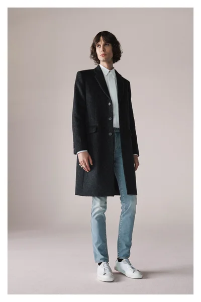 Look 11